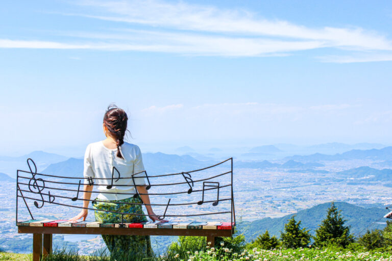 Skyview Ropeway Unpenji Ropeway (Skyview Swingset, Mount Unpenji Summit Park) | Mitoyo ...