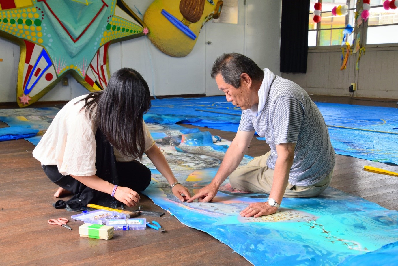 粟島・佐藤さん